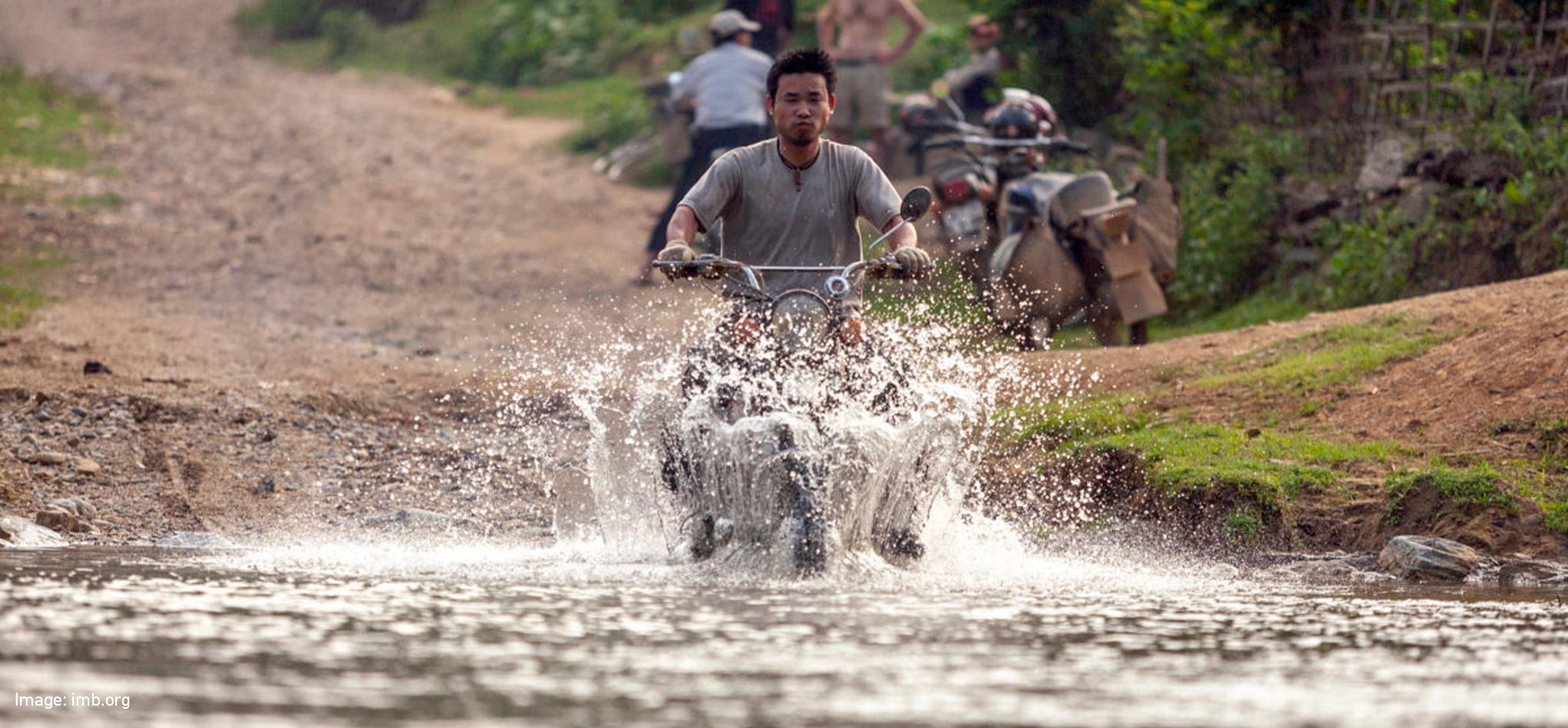 Vietnam: Wells help change attitudes to Christians