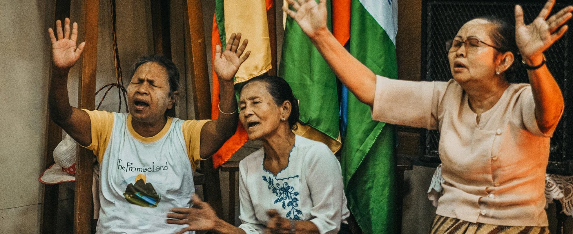 MYANMAR: FIVE WAYS TO PRAY